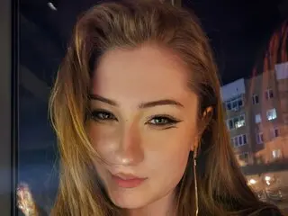 LiyaAura livesex spielzeug