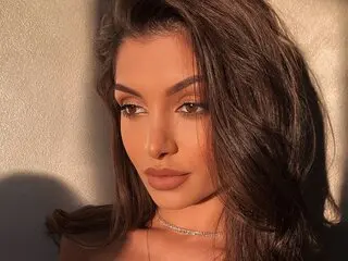 VanessaOssry shows aufgezeichnet
